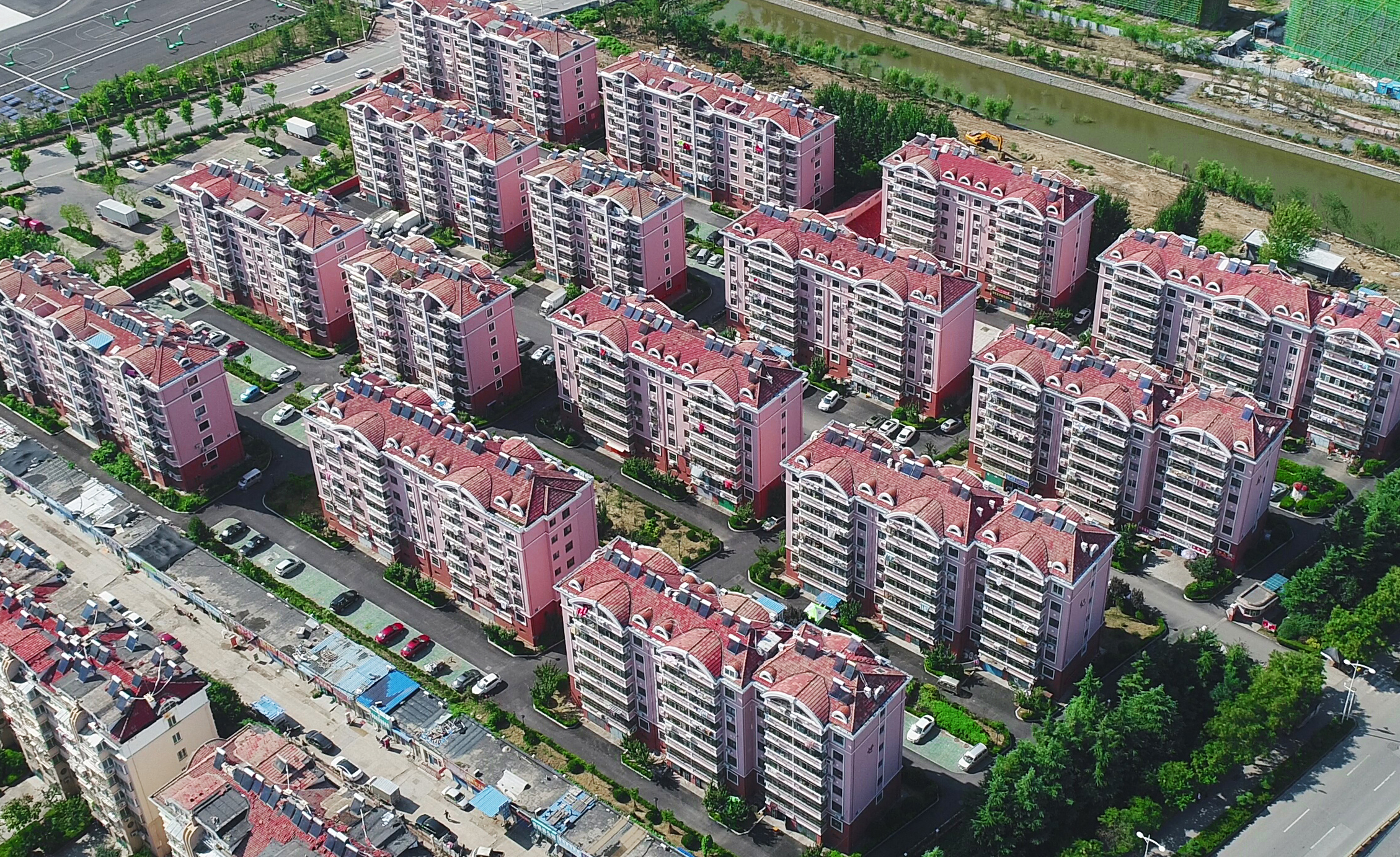 青島福州路小區(qū)七組團2，4號樓   